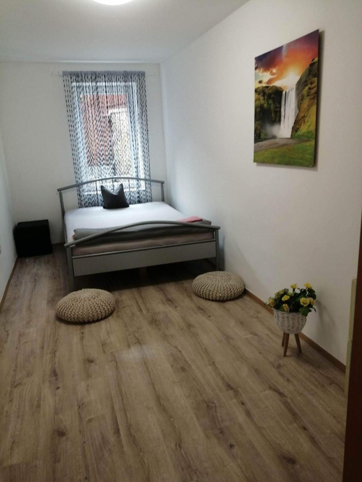 Апартаменти Horvath Apartman Кестхей Номер фото